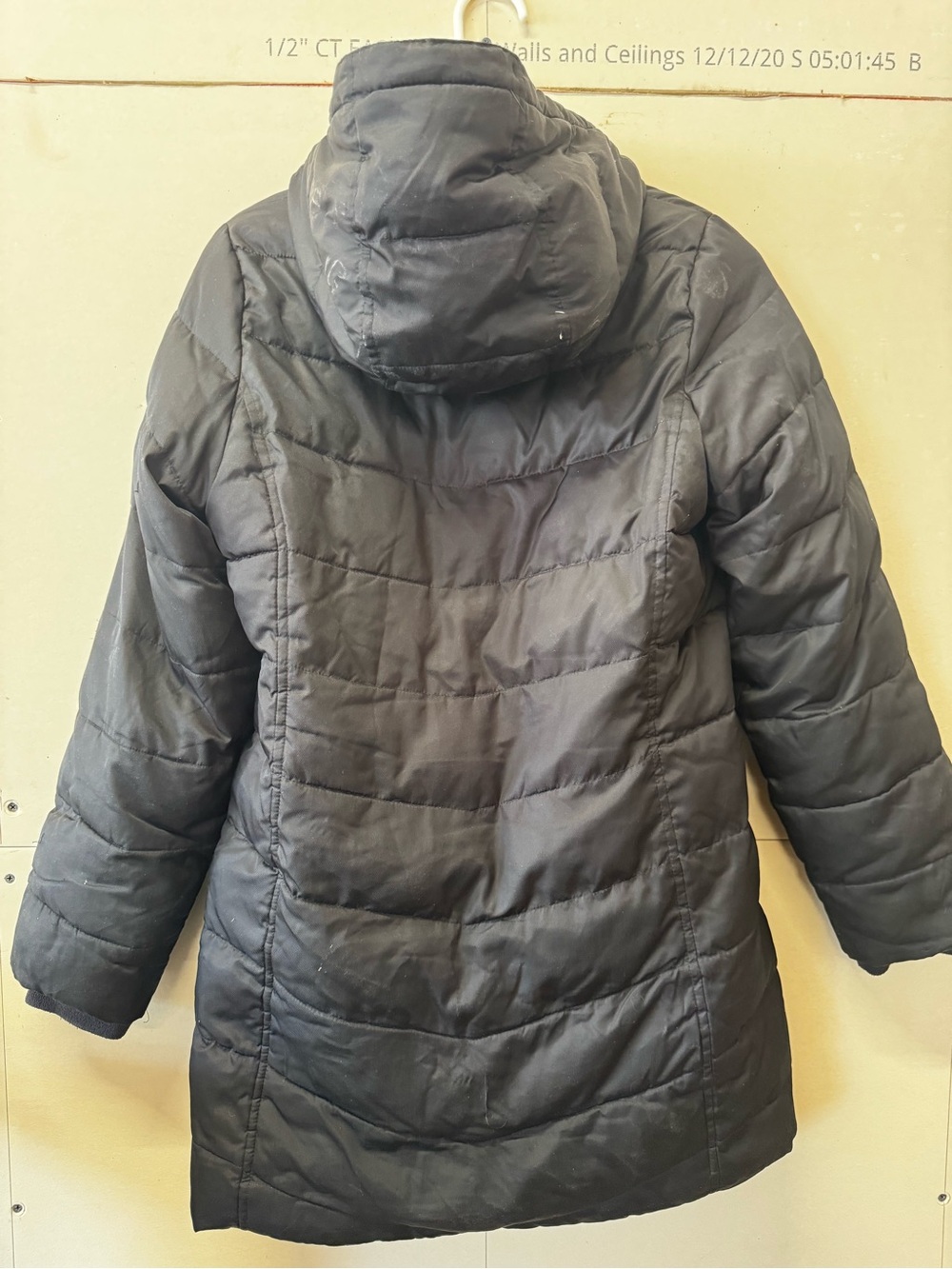 Lands' End Kids Black Hooded Puffer Coat with Sherpa Lining - Picture 7 of 7